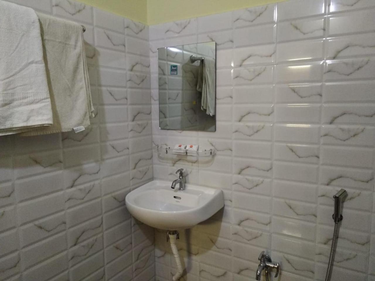 Sundarban Tiger Roar Resort Purbbadulki Bagian luar foto